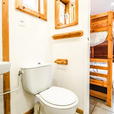 Charming 4-bed Chalet, Mountain Views, Double Garage